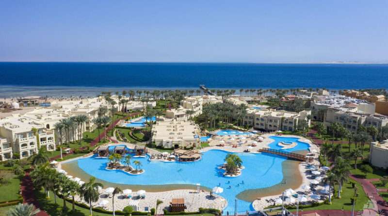 Райский уголок на берегу Красного моря: Отель NOVOTEL SHARM EL SHEIKH (BEACH) 5*